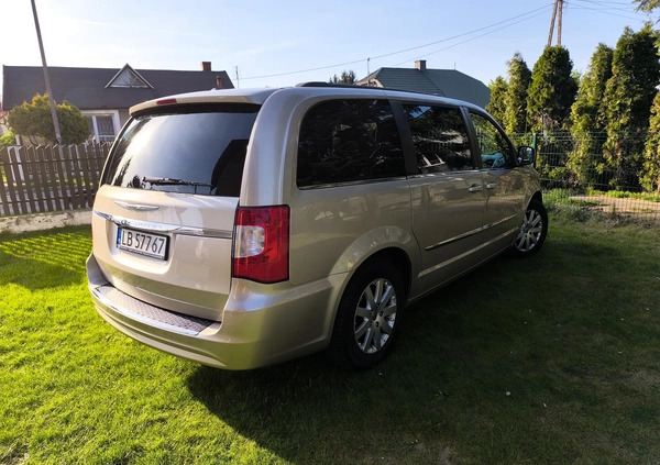 Chrysler Town &amp; Country cena 48500 przebieg: 197000, rok produkcji 2014 z Nowy Staw małe 92